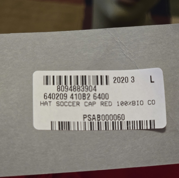 BALENCIAGA Soccer Cap - Picture 6 of 8